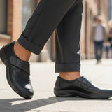 Emily – Effortless Elegance in Timeless Black